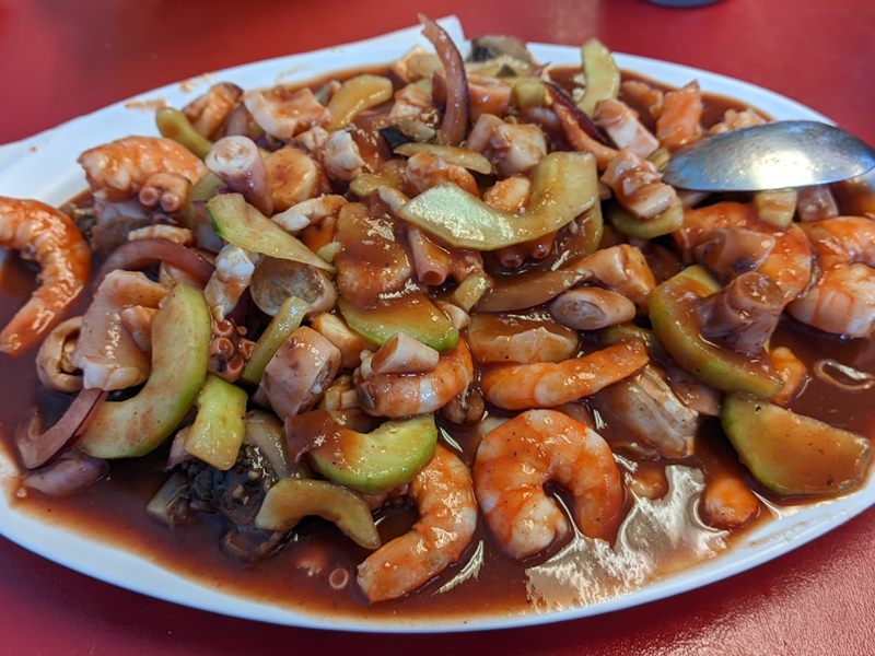 Mariscos Fili food